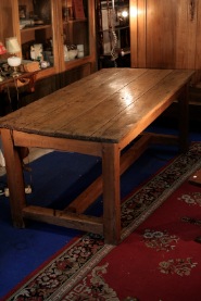 table longue ancienne